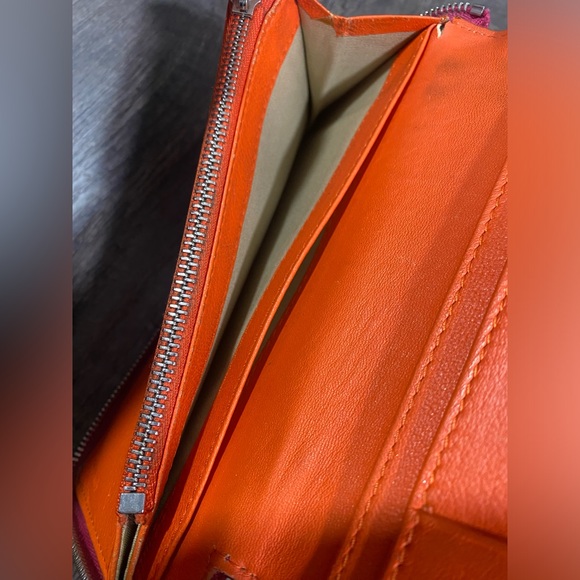 CELINE Zip Around Pink Leather Wallet - Picture 8 of 12